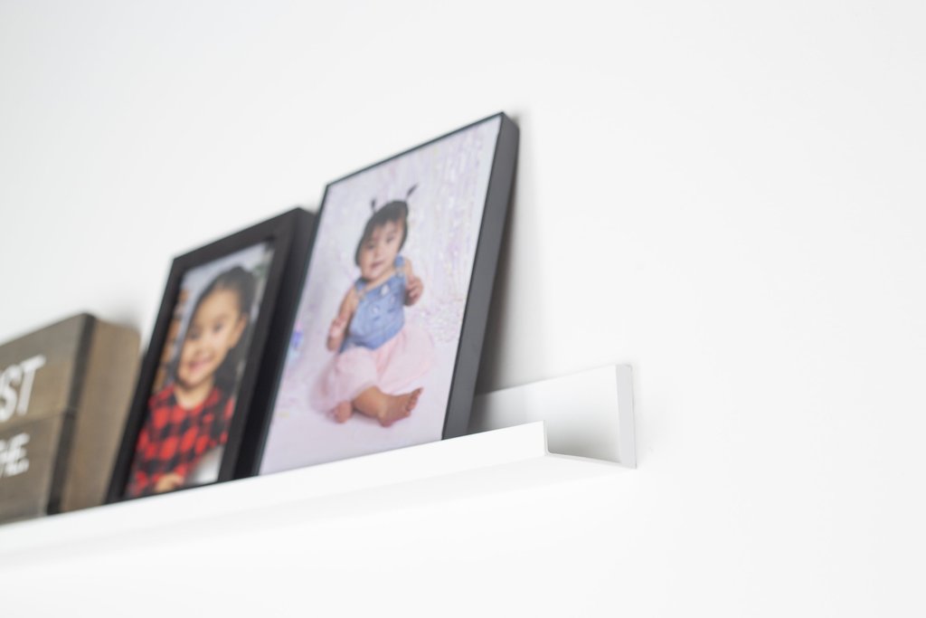 No Stud Photo Ledge - Black Powder Coat